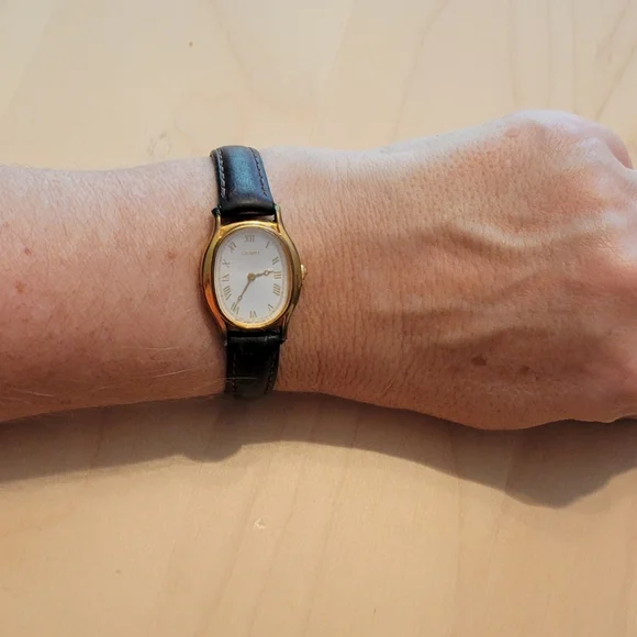 Vintage 1985 Seiko watch - Picture 2 of 5